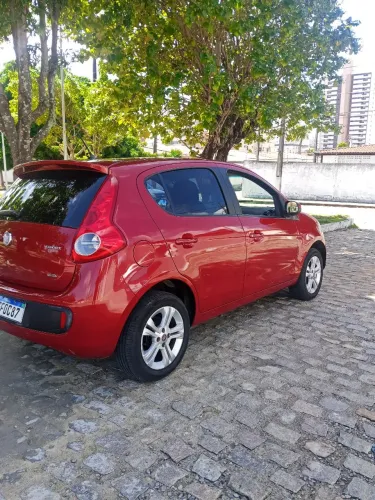 Fiat Palio Essence Dualogic 1.6 Flex 16V 5P 2013