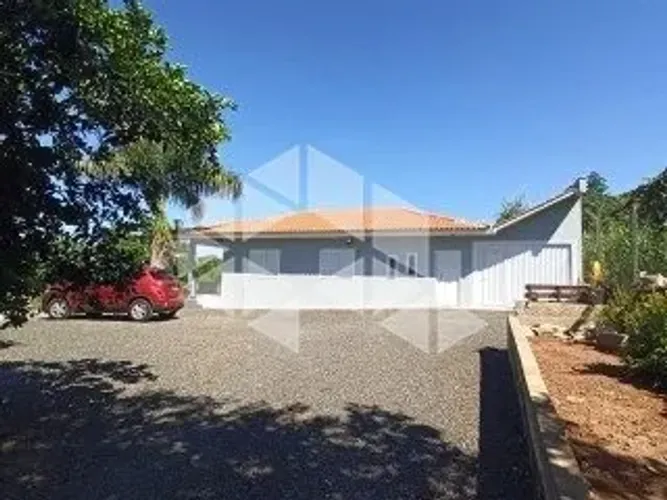 Excelente casa à venda em área rural ( Linha São Paulo) Concordia - SC.