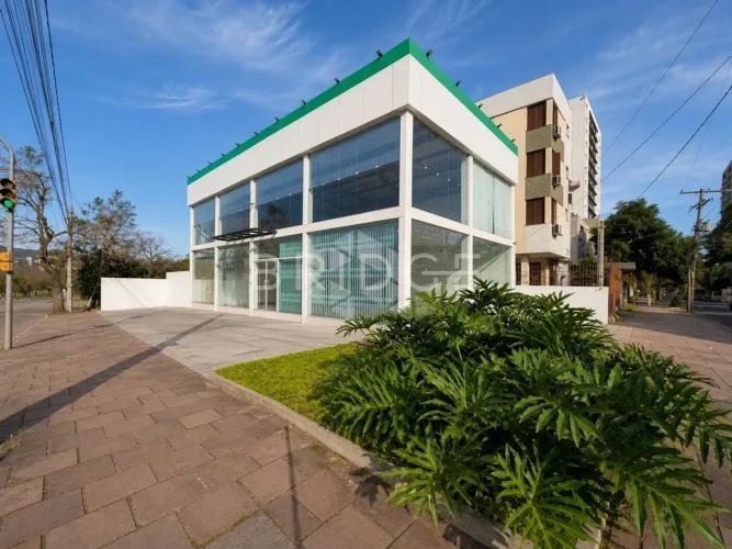 Loja com 500 m² no Jardim Botânico
