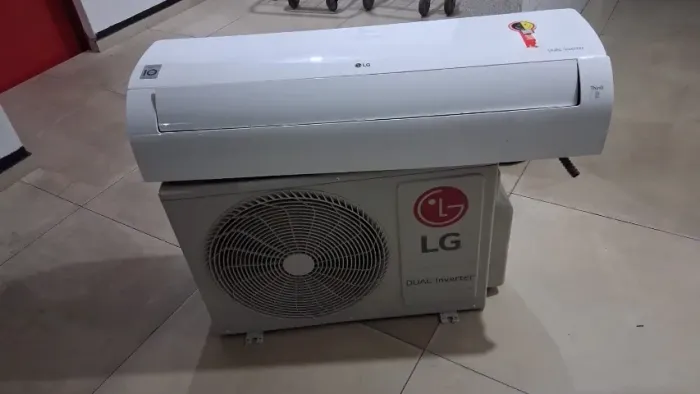 AR CONDICIONADO - LG INVERTER (19.000 BTUS)