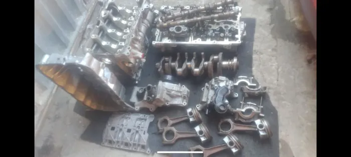 Motor BMW 2.0 16v B46 (2016) para fazer ou peças