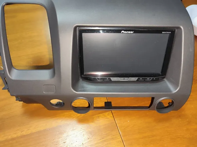 Pioneer AVH-X5880 TV