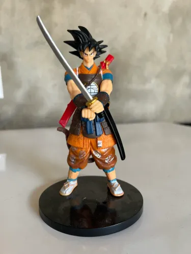BONECO DO GOKU