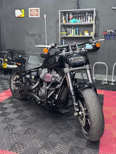 Harley Fat Bob - 107 