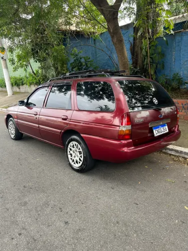 Ford Escort S.W GL 1.8i 16V 1998