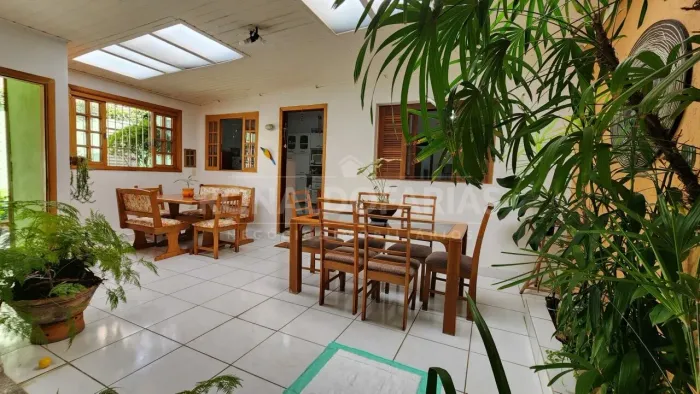 Casa comercial à venda no Jardim Veleiros - São Paulo