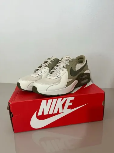 Tênis Air Max Excee - Tamanho 41