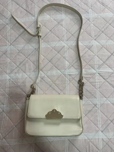 Bolsa de couro Arezzo