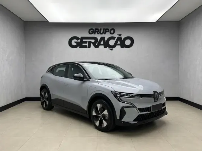 Renault Megane E-tech (elétrico) 2024