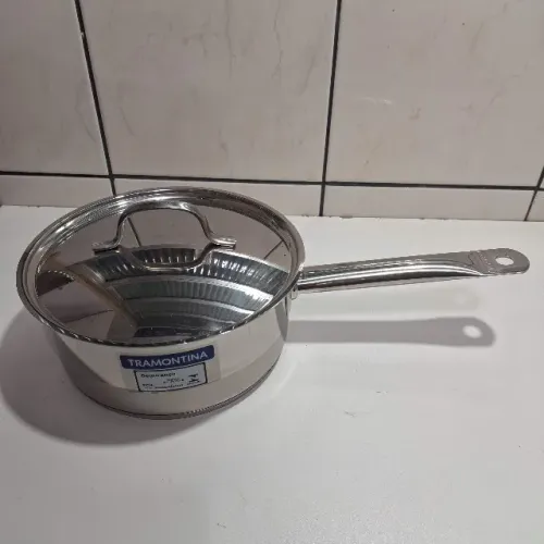 Panela Tramontina Solar Profissional 20cm 2,9l em Aço inox Fundo Tripro Indução