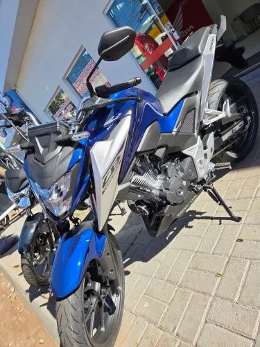 Cb 300f 