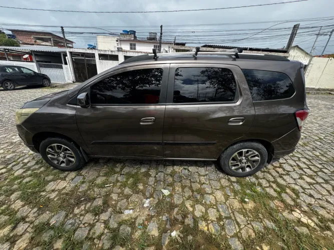 Chevrolet Spin LTZ 1.8 8V Econo.flex 5P Aut. 2015