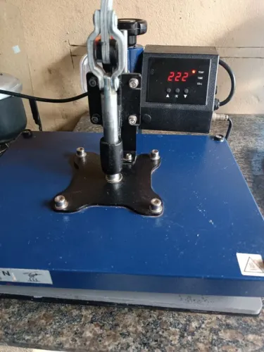 Prensa sublimadora térmica de canecas e camisas etc.