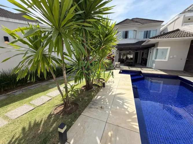Barra da Tijuca | Casa de Condomínio 4 quartos, sendo 4 suites