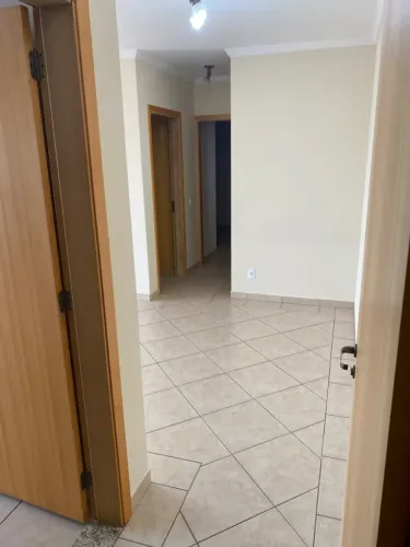 Imóvel para aluguel possui 62 metros quadrados com 2 quartos em Saúde - Rio Claro - SP