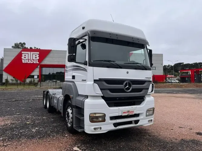 MERCEDES BENZ AXOR 2644 6X4 2022 CANELINHA