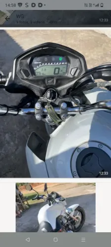 Vende-se moto.