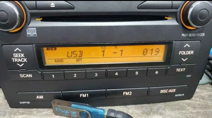 Som do corolla 