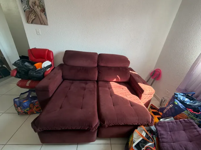 Sofa vinho