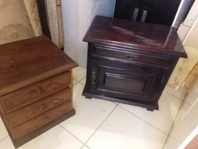 MÓVEIS ANTIGOS, VENDO SEPARADO