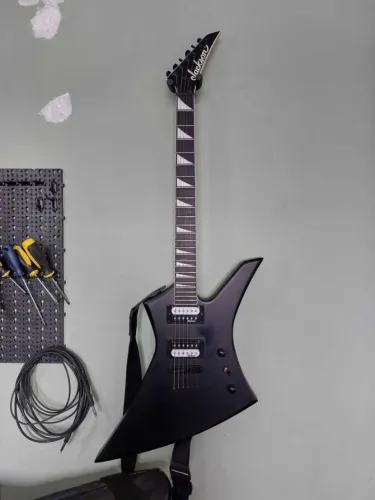 Guitarra Jackson Kelly JS32T + bag