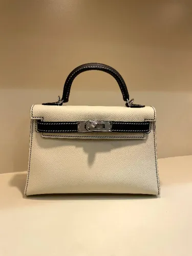 BOLSA MINI KELLY COURO