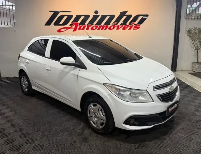 Chevrolet Onix Hatch LT 1.0 8V Flex Power Mec. 4P 2014