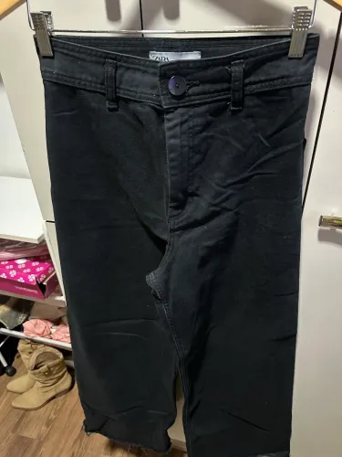 Calça Zara Feminina Preta - Tamanho 38