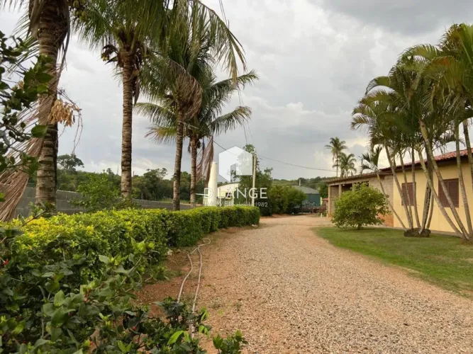 Chácara à venda em Valinhos, Reforma Agrária, com 26455 m²