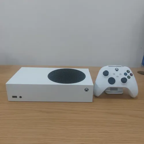 XBOX SÉRIES S IMPECÁVEL