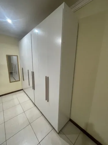 Guarda-Roupa Bartira Diplomata Impecável, muito novo! 