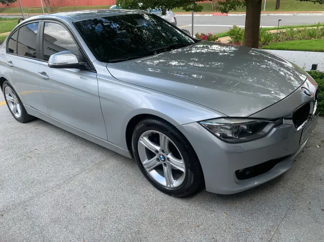 BMW 320I A 2.0 Turbo/activeflex 16V 184cv 4P 2014
