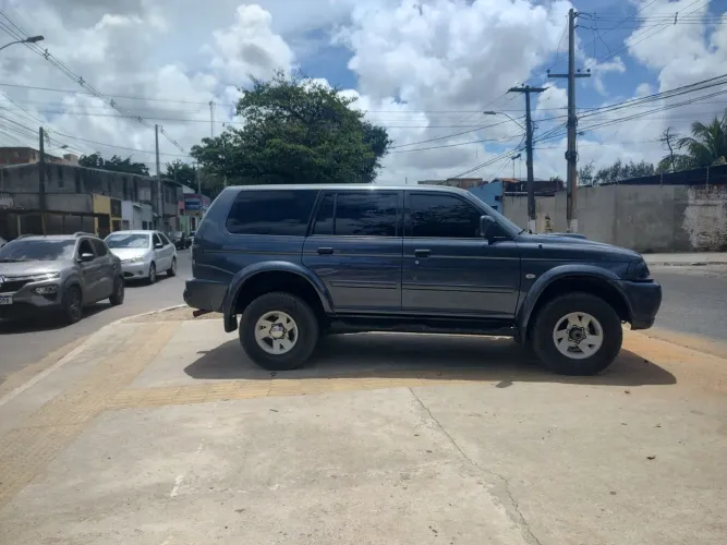 Mitsubishi Pajero Sport SE/ HPE 2.8 4X4 Diesel Aut. 2006