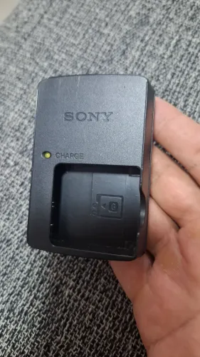 Carregador camera Sony BC- CSGE