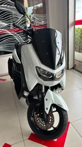 NMAX BRANCA 2022