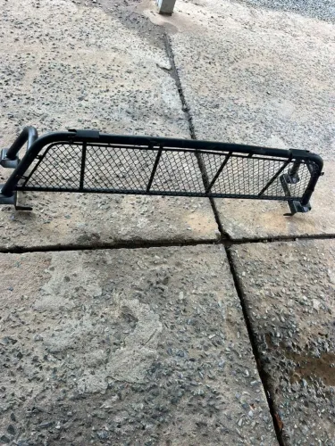Vendo protetor de vidro da Hillux cabine simples