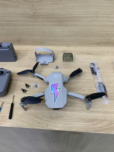 DRONE DJI MINI 2 kit completo  com 4 baterias e o carregador 