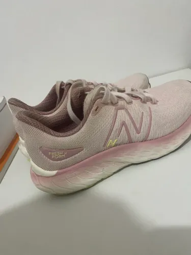 Vendo TÊNIS New Balance Fresh Foam X Evoz v3 feminino