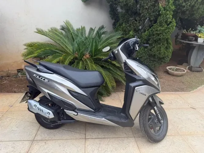 Honda elite 125