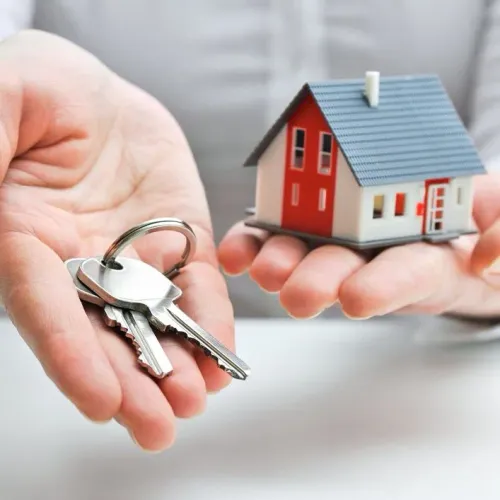 Casa com 2 Quarto(s) e 1 banheiro(s) para Alugar, 50 m² por R$ 1700 / Mês