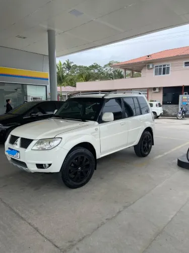 Mitsubishi Pajero TR4 2.0/ 2.0 Flex 16V 4X4 Aut. 2010
