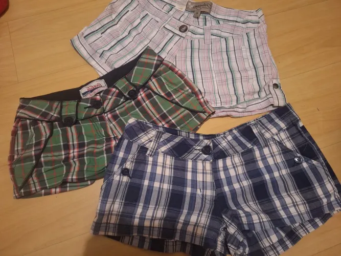 Lote de 3 shorts xadrez