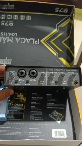 Interface de Áudio Teyun Q24 Zera