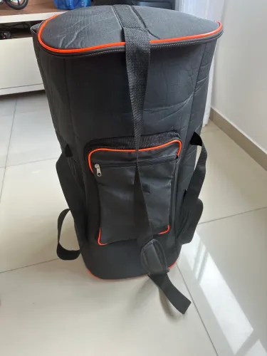 Partybox 310 case/capa de transporte novinha