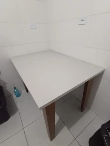 Mesa de Jantar de 6 Lugares - Semi Nova