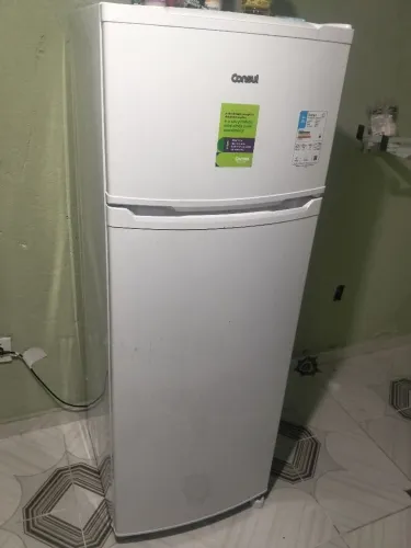 Vendo uma geladeira zerada