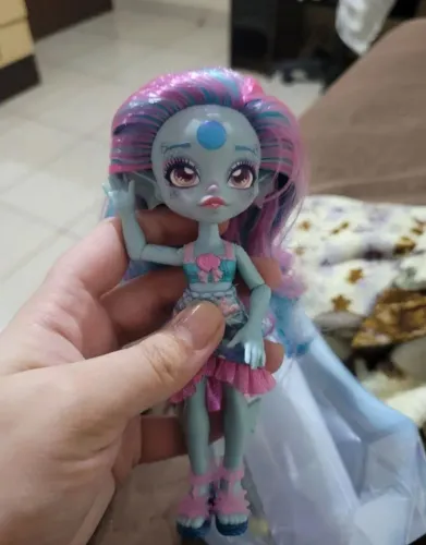 Boneca Magic mixies pixlings- marena aqua