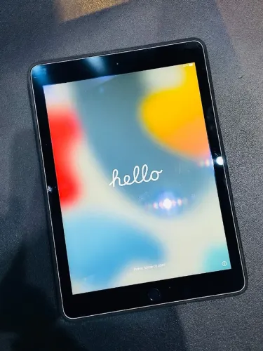 Ipad Air 2 - Impecável, apenas 138 ciclos - Bateria 88% saúde