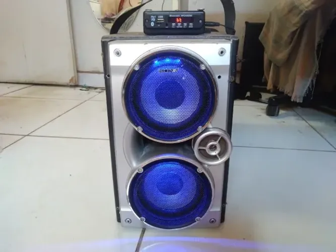 Caixa de Som Bluetooth Funcionando