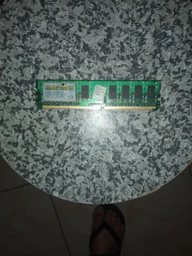 Kit 4 memória  1gb ddr2 800 667 usado